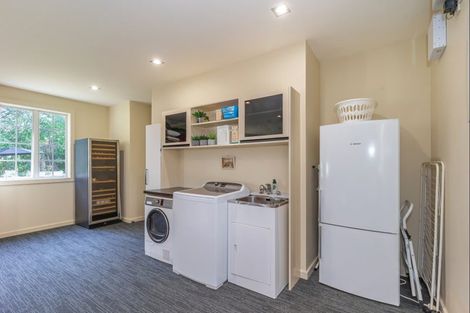 Photo of property in 15 Tarahunga Road, Levin, 5571