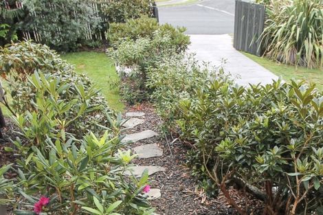 Photo of property in 2 Crystal Place, Pukehangi, Rotorua, 3015