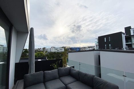 Photo of property in Sugar Lane Apartments, 11/31 Rawene Road, Birkenhead, Auckland, 0626