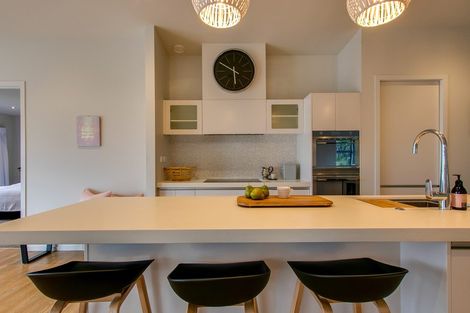 Photo of property in 16 Hornsey Road, Bluff Hill, Napier, 4110