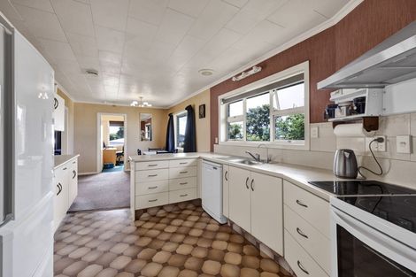 Photo of property in 192 Waihi Road, Hawera, 4610