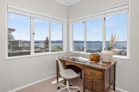 Photo of property in 8 Seapoint Road, Bluff Hill, Napier, 4110