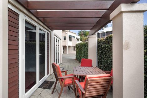 Photo of property in 118b Fourth Avenue, Tauranga, 3110