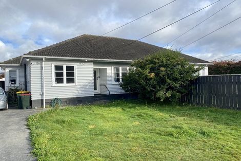 Photo of property in 251 Naenae Road, Naenae, Lower Hutt, 5011