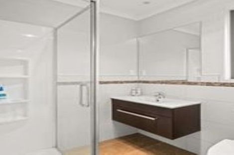 Photo of property in 1 Elena Place, Welcome Bay, Tauranga, 3112