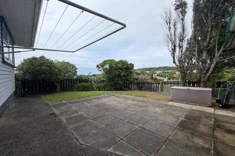 Photo of property in 6 Lenox Grove, Johnsonville, Wellington, 6037