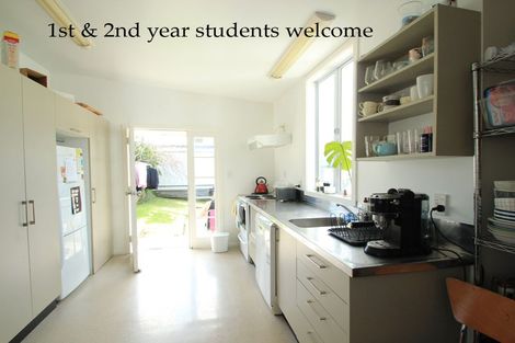 Photo of property in 14a Stoke Street, Newtown, Wellington, 6021