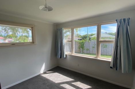 Photo of property in 5 Cheam Street, Dallington, Christchurch, 8061