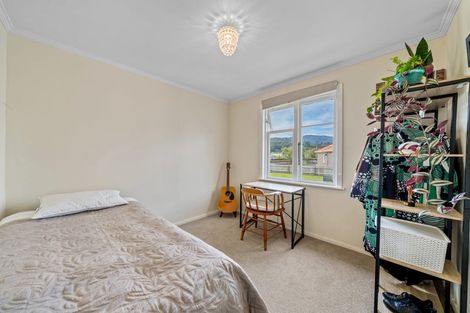 Photo of property in 53 Hyde Street, Wainuiomata, Lower Hutt, 5014
