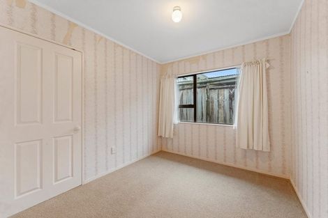 Photo of property in 6a Brian Avenue, Forrest Hill, Auckland, 0620