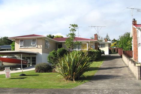 Photo of property in 12a Battersby Avenue, Mount Roskill, Auckland, 1041