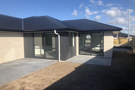 Photo of property in 229 Te Okuroa Drive, Papamoa, 3118