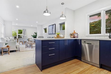 Photo of property in 39 Liverton Crescent, Bishopdale, Christchurch, 8053