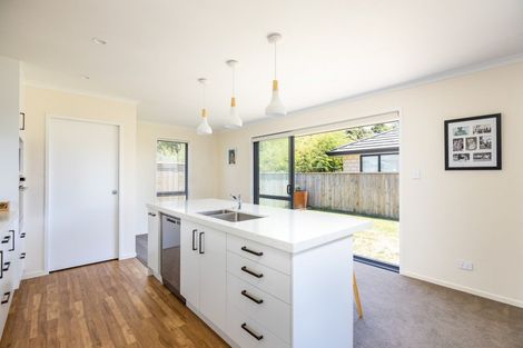 Photo of property in 15 Nukuroa Close, Waitara, 4320