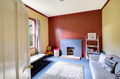 Photo of property in 6 Railway Lane, Outram, 9019