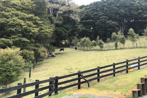 Photo of property in 347 Taraunui Road, Parua Bay, Onerahi, 0192