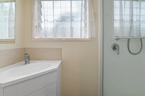 Photo of property in 98 Spencer Road, Lake Tarawera, Rotorua, 3076