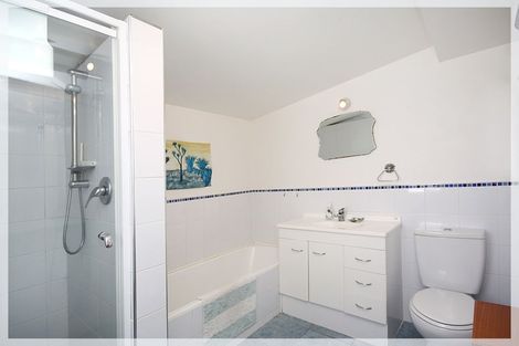 Photo of property in 8 Huia Street, Foxton Beach, Foxton, 4815