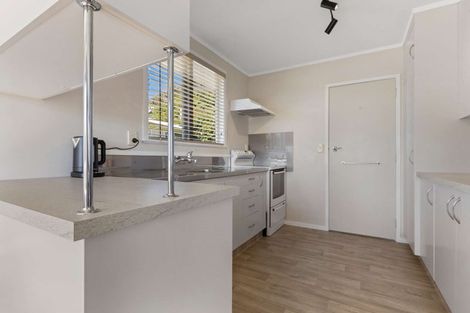 Photo of property in 92 Mallard Drive, Selwyn Heights, Rotorua, 3015