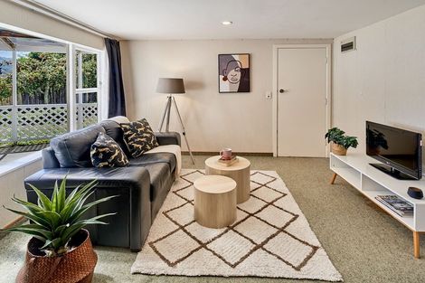 Photo of property in 16b Saint Edmund Crescent, Tawa, Wellington, 5028