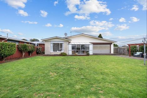 Photo of property in 19 Bronte Place, Whalers Gate, New Plymouth, 4310