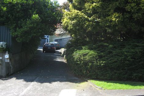Photo of property in 43 Queens Road, Glen Avon, New Plymouth, 4312