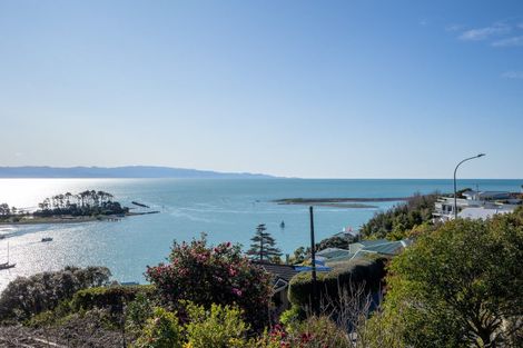 Photo of property in 82 Princes Drive, Britannia Heights, Nelson, 7010