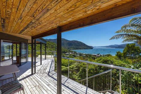 Photo of property in 1 Oliver Place, Anakiwa, Linkwater, 7281