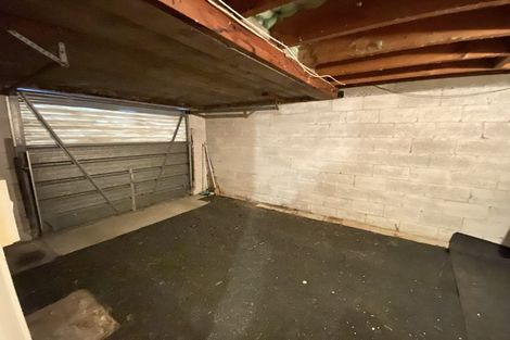 Photo of property in 1/1 Benders Avenue, Hillcrest, Auckland, 0627