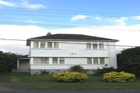 Photo of property in 90 Molesworth Street, Taita, Lower Hutt, 5011