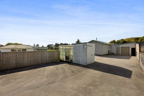 Photo of property in 42 Whakapaki Street, Urenui, 4375