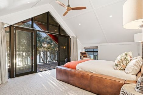 Photo of property in 10 Ida Way, Omaha, 0986