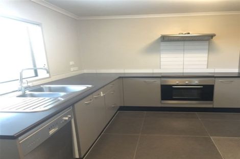 Photo of property in St Claire Village, 206/172 Mcleod Road, Te Atatu South, Auckland, 0610