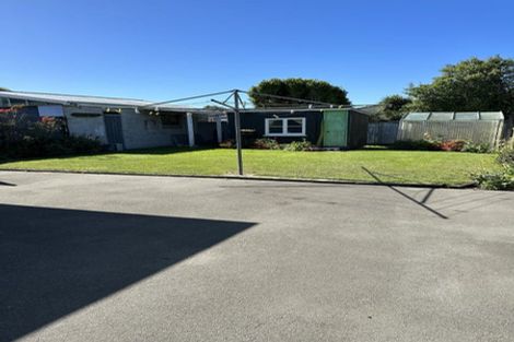 Photo of property in 11 Lyndhurst Crescent, Aranui, Christchurch, 8061