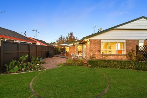 Photo of property in 16 Sunny Dale, Western Heights, Hamilton, 3200