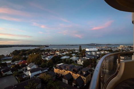 Photo of property in Shangri La Apartments, 7/97 Jervois Road, Herne Bay, Auckland, 1011