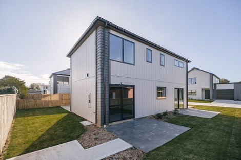 Photo of property in 3 Cypress Way, Levin, 5510