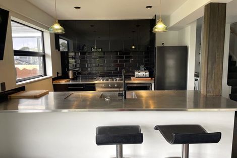 Photo of property in 92a Khandallah Road, Khandallah, Wellington, 6035