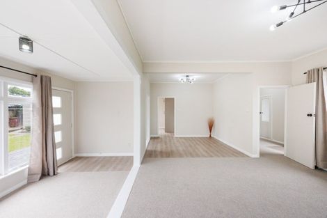 Photo of property in 19 Kipling Street, Roslyn, Palmerston North, 4414