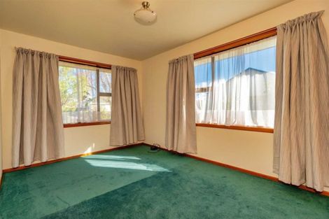 Photo of property in 37 Woodlands Place, Aranui, Christchurch, 8061
