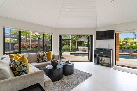 Photo of property in 127 Onetaunga Road, Chatswood, Auckland, 0626