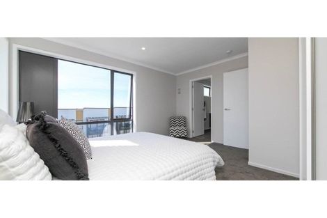 Photo of property in 475 Hobsonville Road, Hobsonville, Auckland, 0616