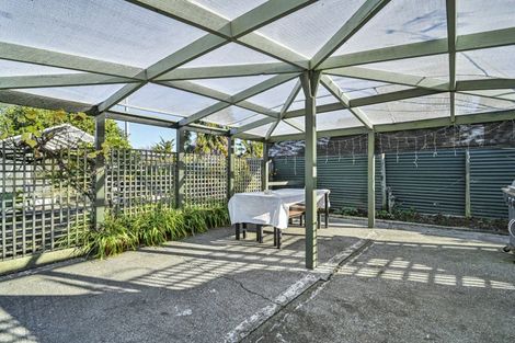 Photo of property in 1422 Woodstock Avenue, Mayfair, Hastings, 4122