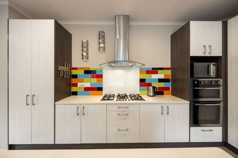 Photo of property in 2 Viking Lane, Flagstaff, Hamilton, 3210