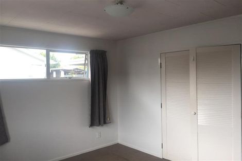 Photo of property in 2/26 Navigator Place, Papatoetoe, Auckland, 2025