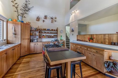 Photo of property in 26 Ocean Road, Surfdale, Waiheke Island, 1081