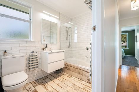 Photo of property in 12 Trigg Road, Huapai, Kumeu, 0810