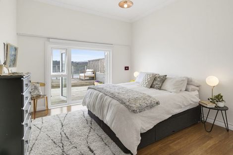 Photo of property in 29 Grafton Road, Roseneath, Wellington, 6011
