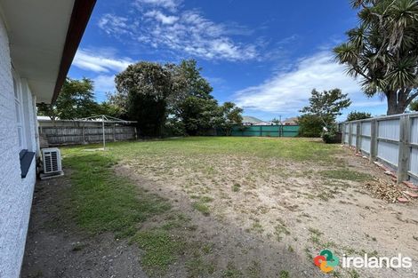Photo of property in 30 Yarmouth Street, Aranui, Christchurch, 8061