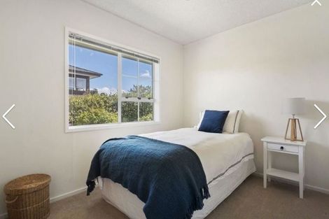 Photo of property in 3 Delisle Place, Windsor Park, Auckland, 0632